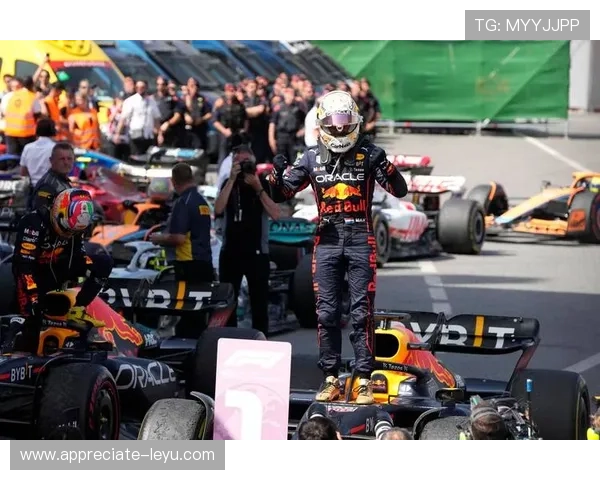 F1赛季激战正酣 车手争冠白热化 红牛领跑奔驰奋起直追